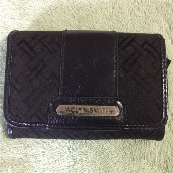 jaclyn smith wallet